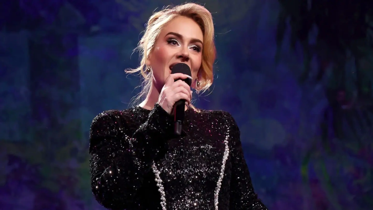 Why is Adele < strong >Super Bowl< /strong > Buzz so Persistent?