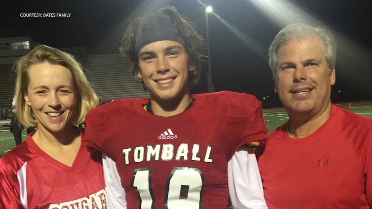 From Soccer Field to Football Glory – The Unlikely Rise ofJake Bates