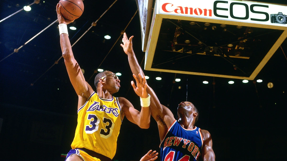 The Skyhook and Beyond | A Basketball Revolution