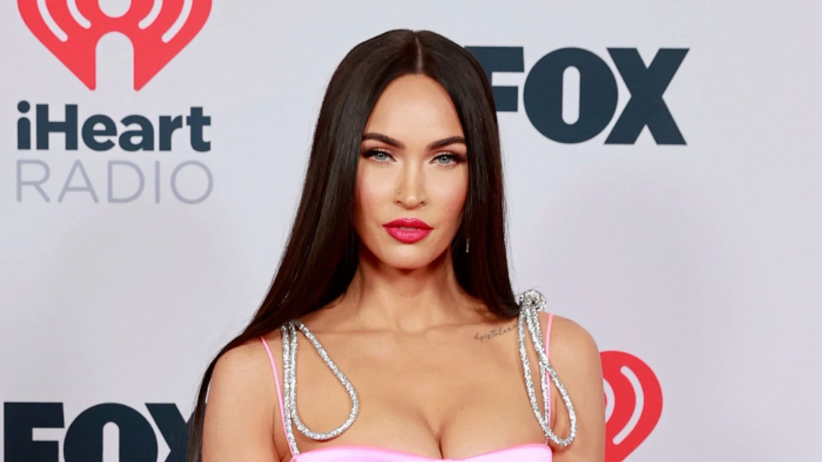 From 'Transformers' to Transformation | The Evolution of Megan Fox's Image