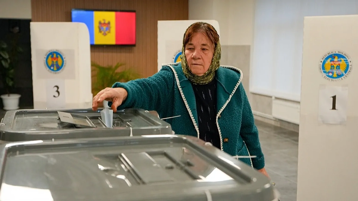 The East-West Tug-of-War | Moldova as a Battleground