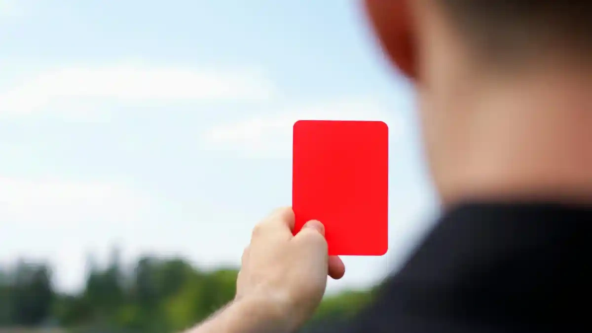 Beyond the Field: Understanding the Real Meaning ofTarjeta Roja