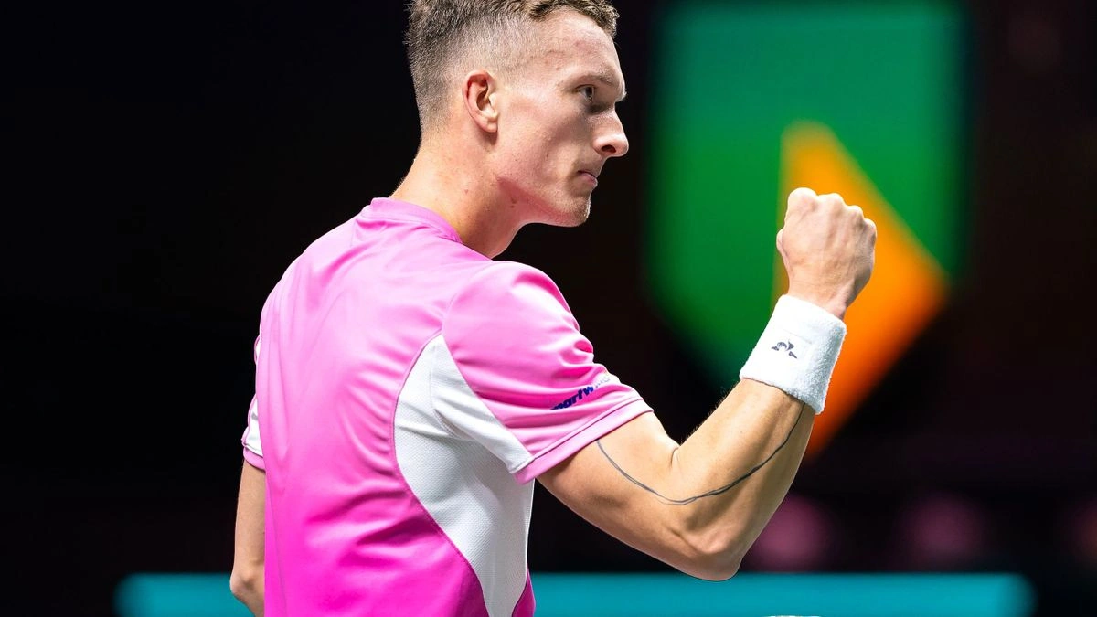 Who is Jiri Lehecka, Anyway?