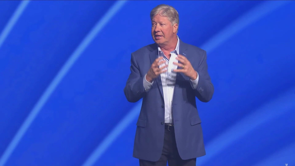 The "Why" Behind Gateway's Growth and Robert Morris' Preaching