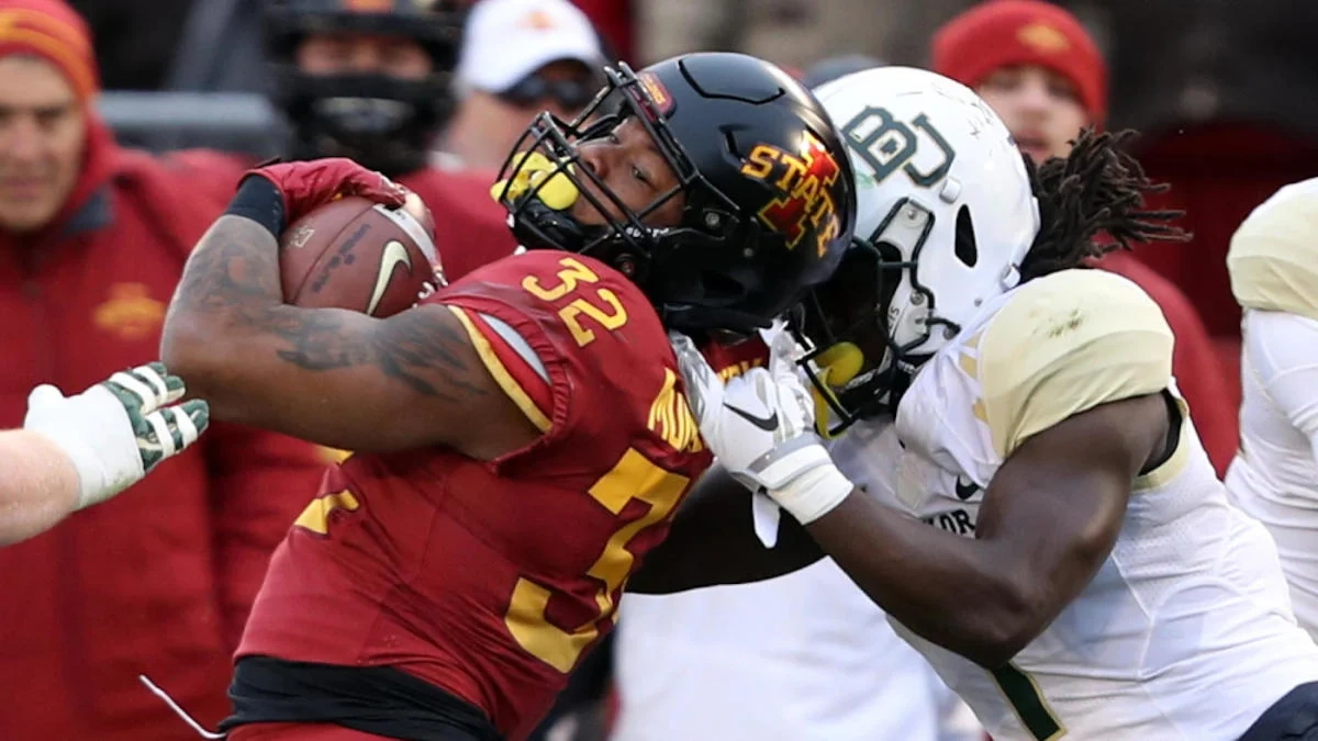 The Clash of Styles | Offense vs. Defense