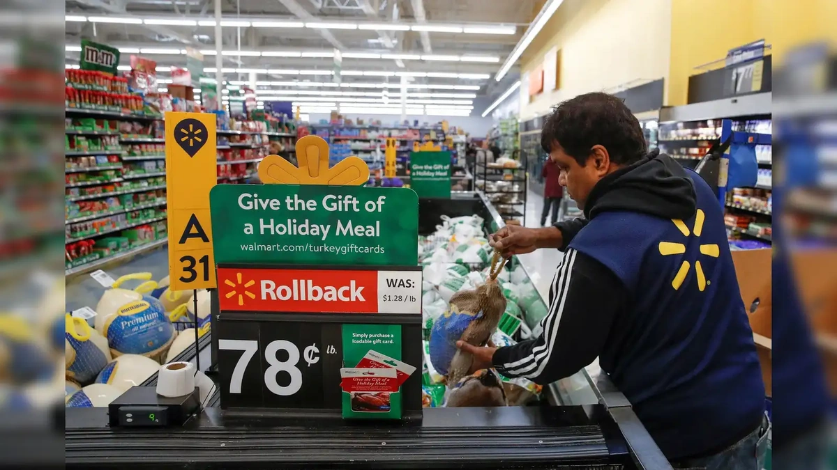 The Ghost ofThanksgivingsPast: A History ofWalmarton Turkey Day