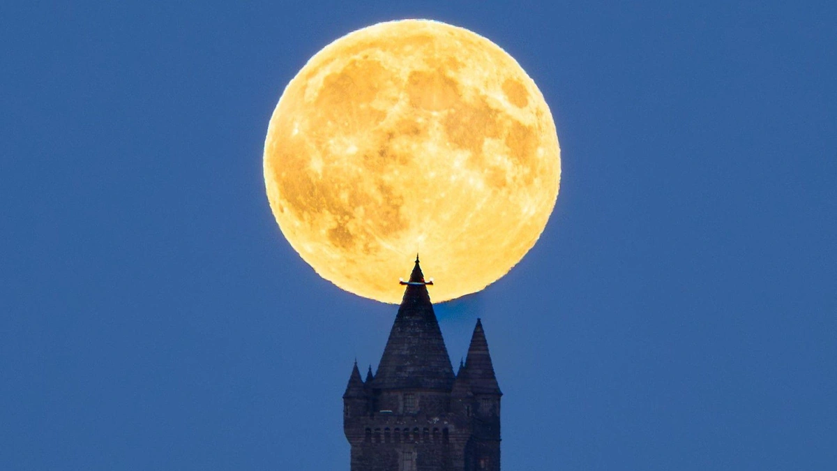 Why This Supermoon Felt Different